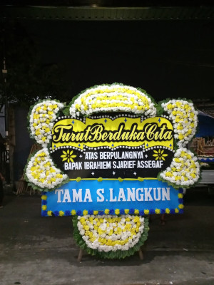 Papan Bunga Duka di Pematang Jaya